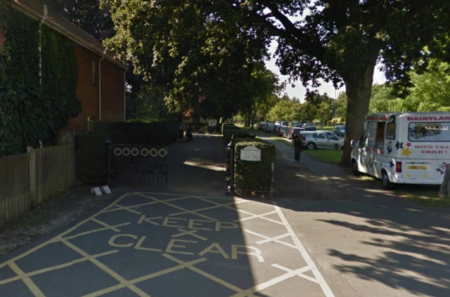 Heigham Park entrance