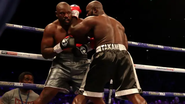 Dereck Chisora v Carlos Takam