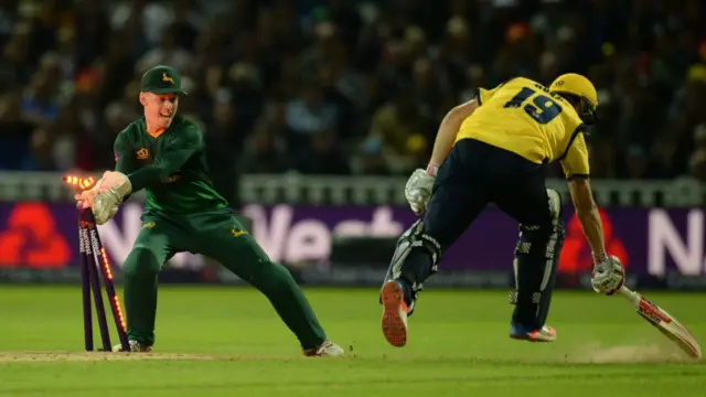 Birmingham Bears lose a wicket in the final against Notts Outlaws last year