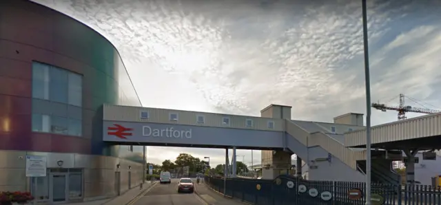 Dartford railway station