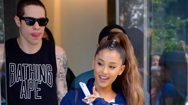 Ariana Grande & Pete Davidson