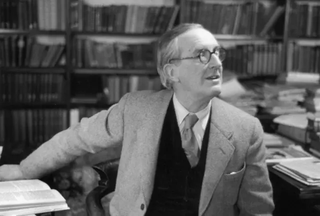 JRR Tolkien