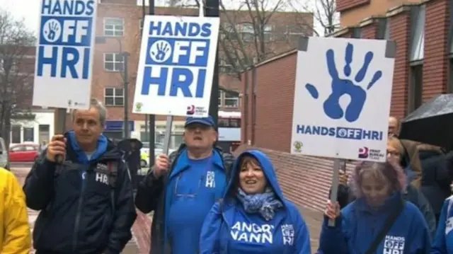 Hands Off HRI protestors.