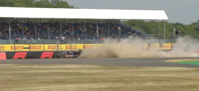 Brendon Hartley crashes