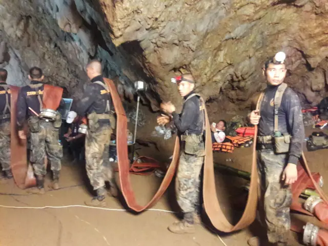 Thai cave rescuers