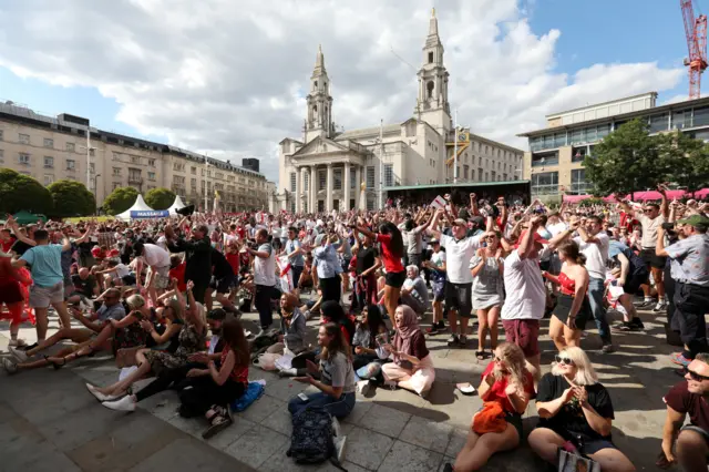 England fans