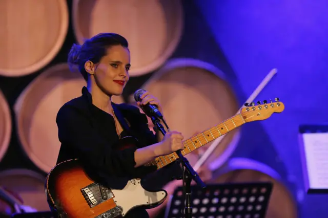 Anna Calvi
