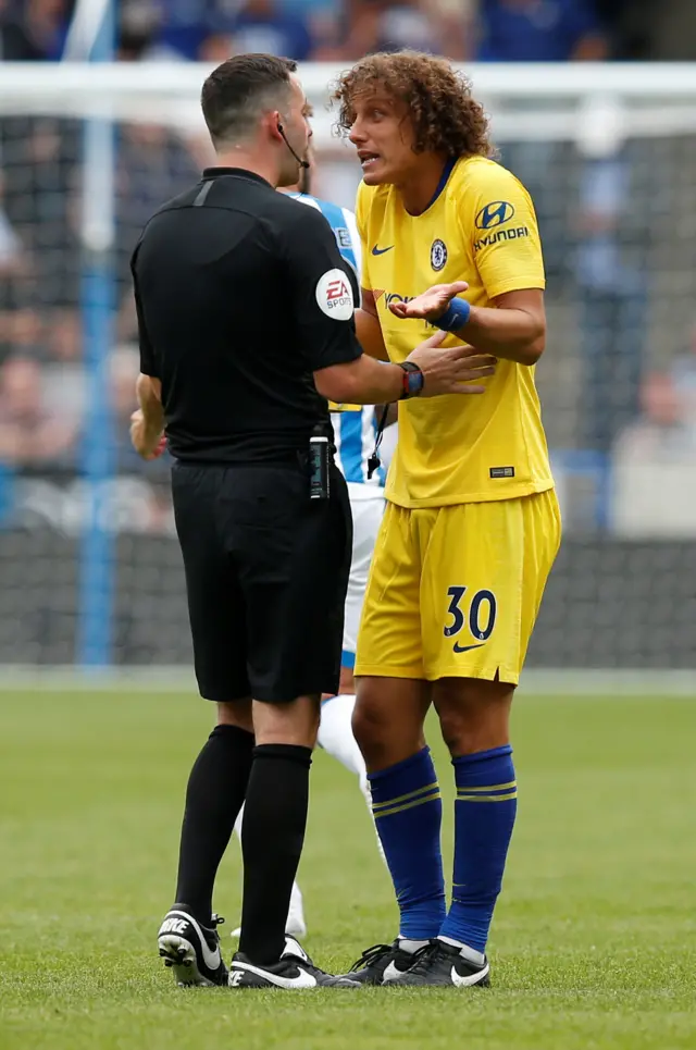 David Luiz yellow card