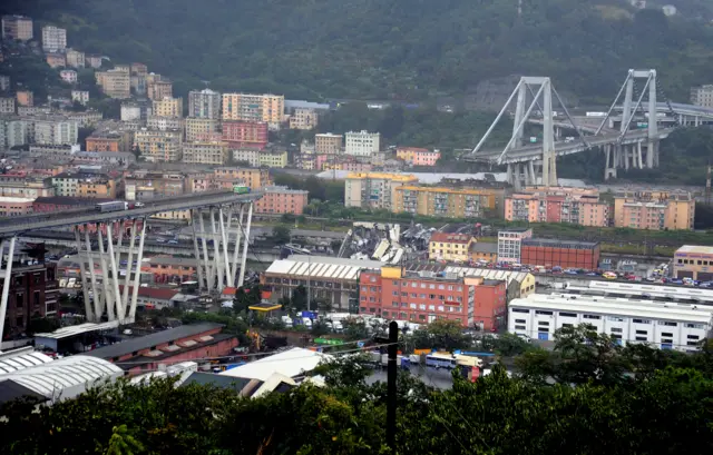 The bridge collapse seen from a distance