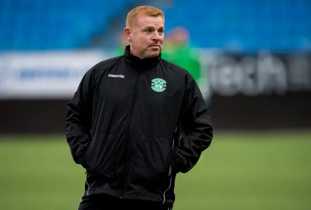 Hibs manager Neil Lennon keeps an eye on Wednesday's training session