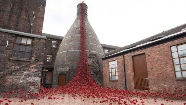 The poppies at Middleport Pottery