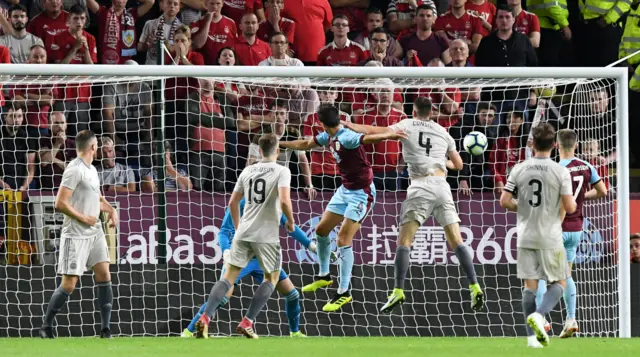 Jack Cork scores for Burnley