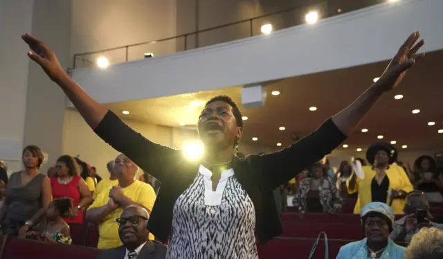 Detroit church remembers Aretha Franklin with special service