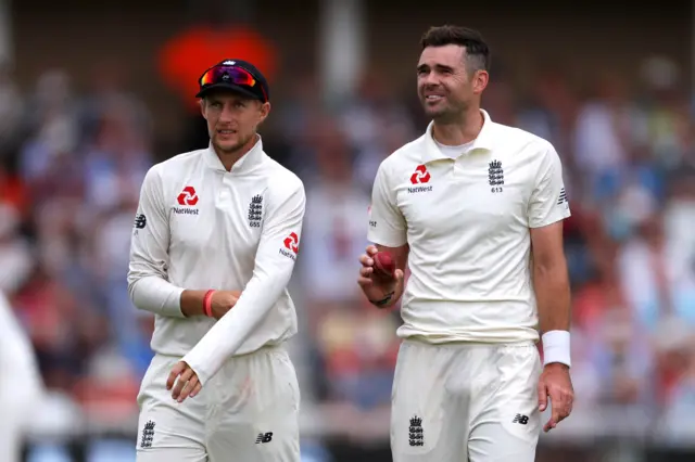 Joe Root and Jimmy Anderson