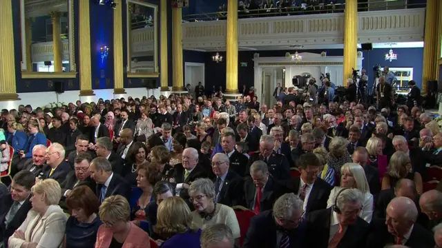 Audience waiting for the Pope at Dublin Castle