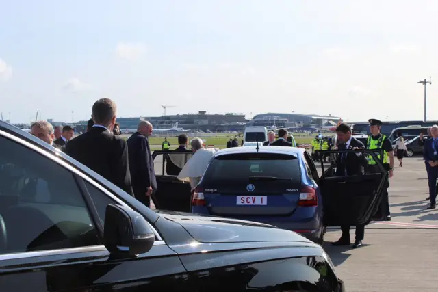 Pope Francis getting into his car at Dublin Airport