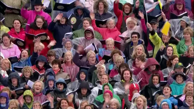 Waving goodbye from the papal Mass at Phoenix Park