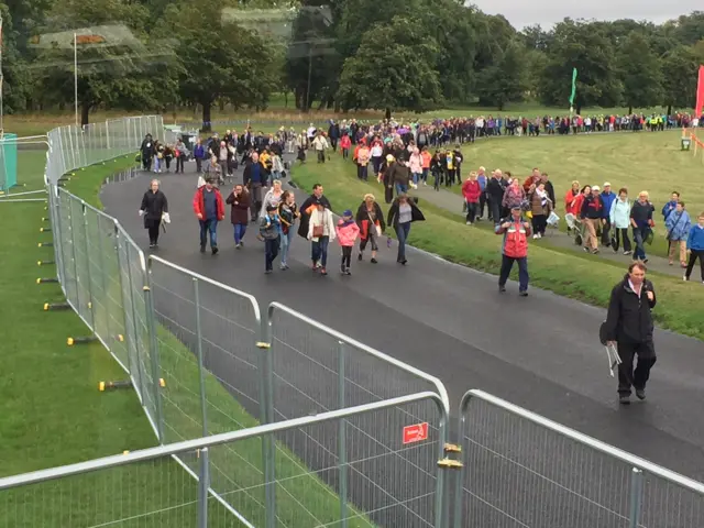 Families heading to Phoenix Park