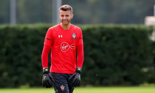 Angus Gunn