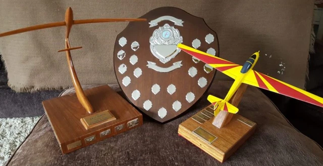 Joel now holds three national air-gliding trophies