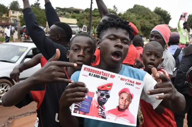 Bobi Wine supporters