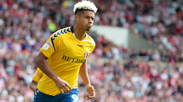 Lyle Taylor