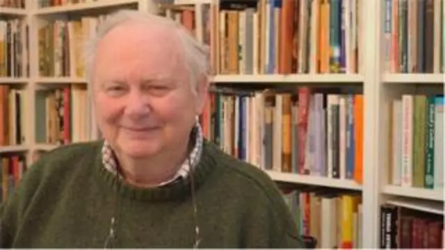 Meic Stephens