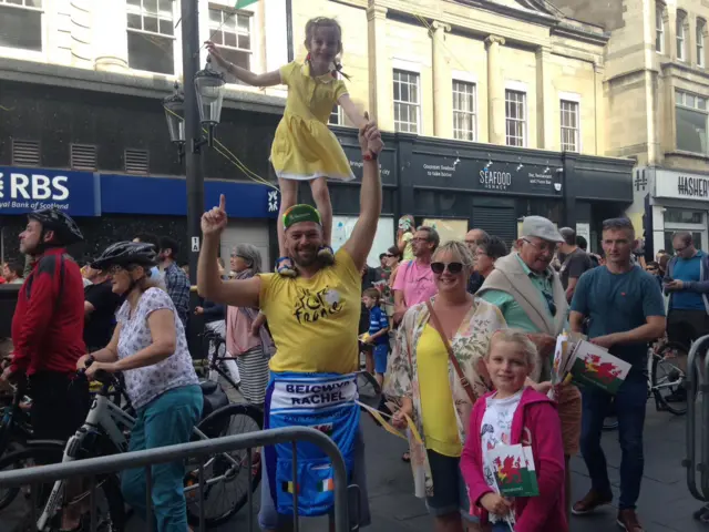 A family at Geraint Thomas's homecoming