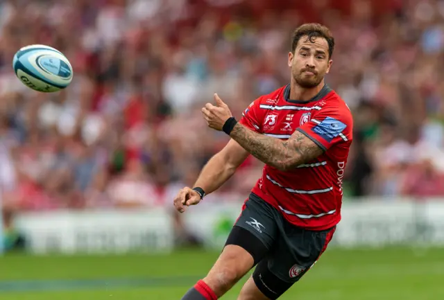 Danny Cipriani pass