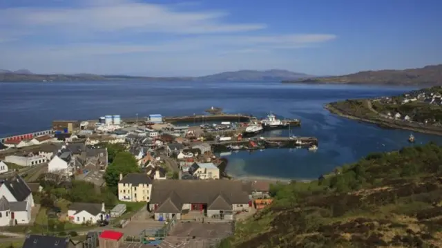 It has been proposed that the harvested seaweed would be processed in Mallaig