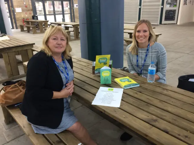 Talking Tables in Trinity Market