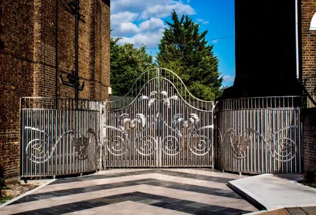 The new gates of Rochester Independent College