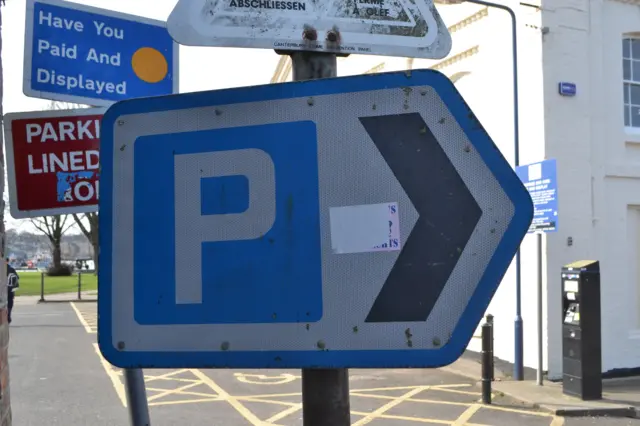 Ashford parking sign