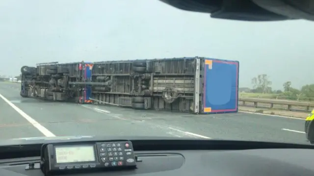 Overturned lorry on M6