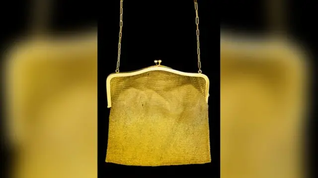 The Art Deco evening bag