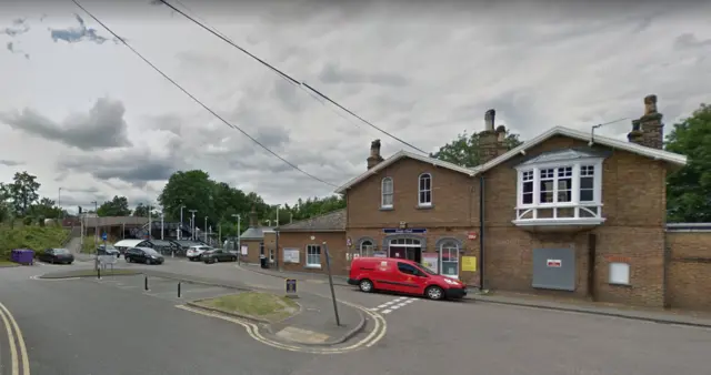 Ewell West railway station