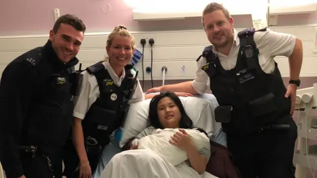 Police deliver baby