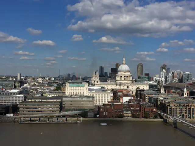 Fire seen from Tate Modern