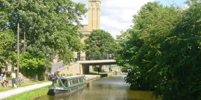 Saltaire canal