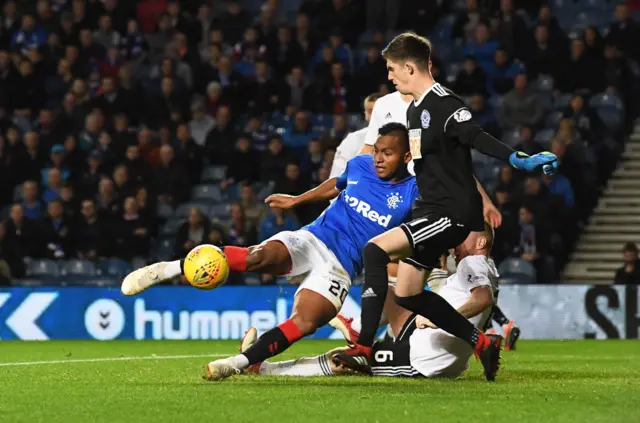 Alfredo Morelos scores