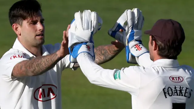 Jade Dernbach and Ben Foakes