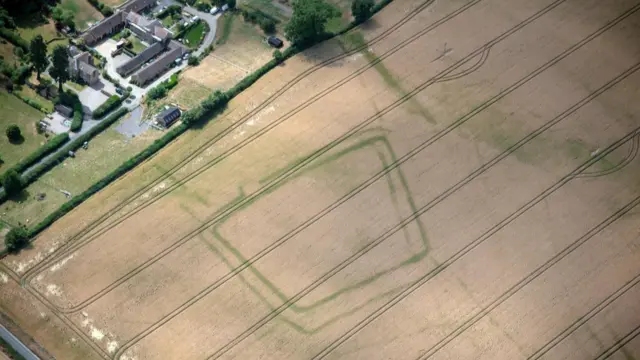 Double ditched enclosure near Much Wenlock