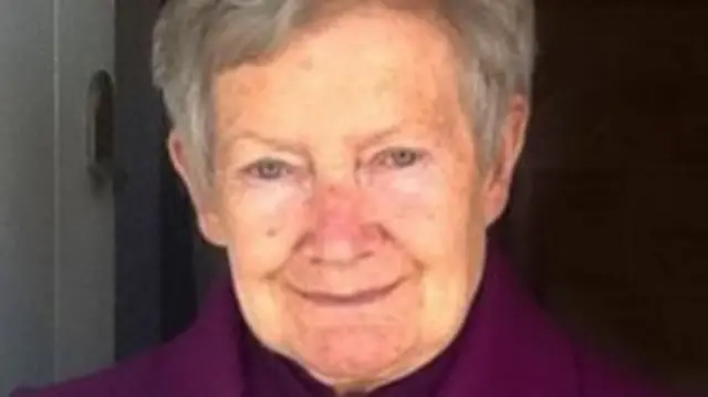 Mary Blades