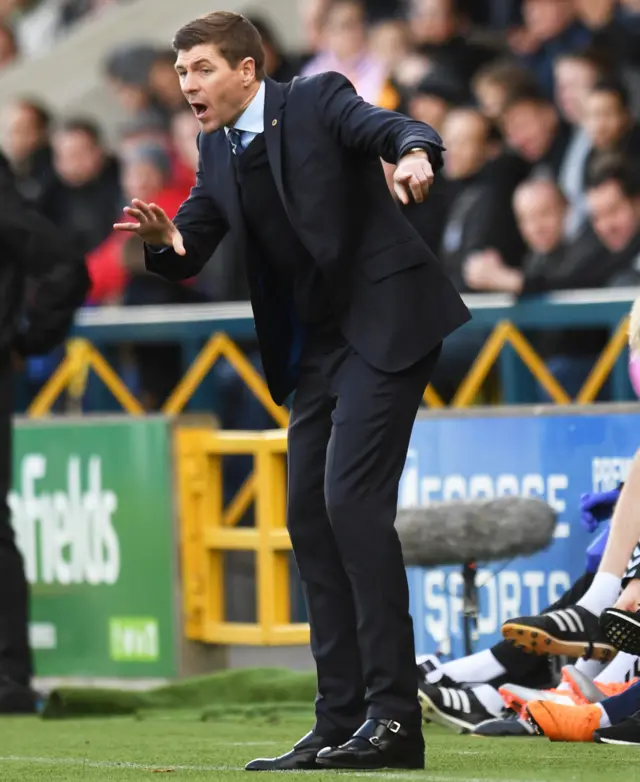 Rangers manager Steven Gerrard