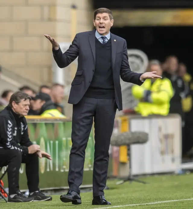 Rangers manager Steven Gerrard