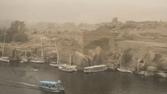 Things slow down on Wednesday in Aswan as a dust-storm blankets the Egyptian city