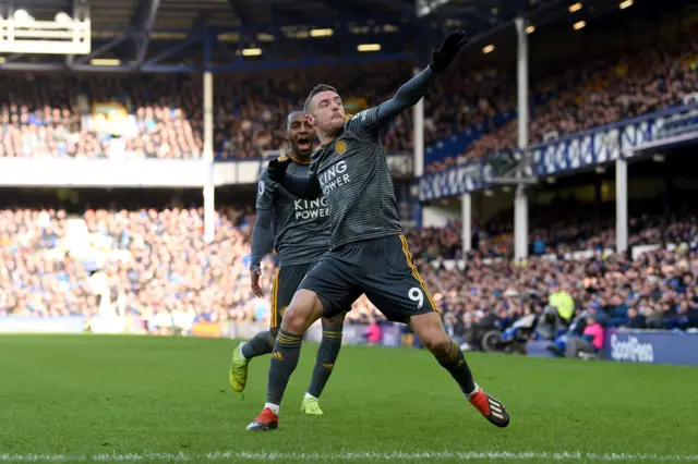 Jamie Vardy celebrates