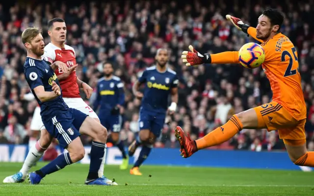 Granit Xhaka scores