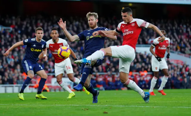 Granit Xhaka scores