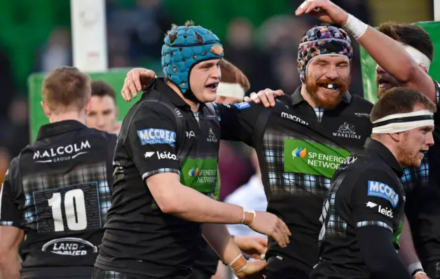 Glasgow celebrate Scott Cummings' try at Scotstoun